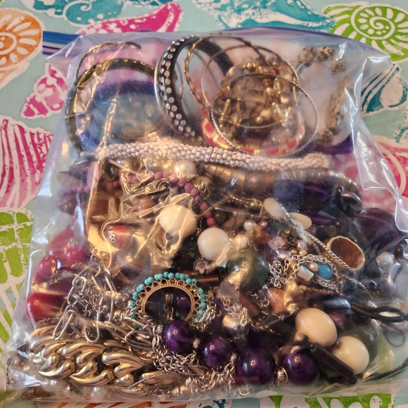 Costume jewelry lot - Picture 4 of 6